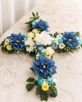 Croix Florale Céleste Bleu & Blanc